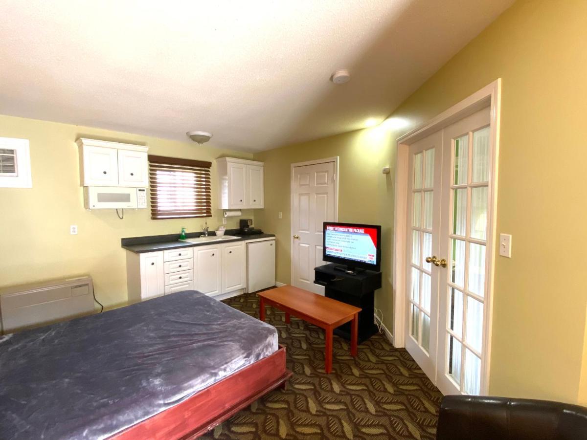 Lakeshore Suites North Bay Extérieur photo
