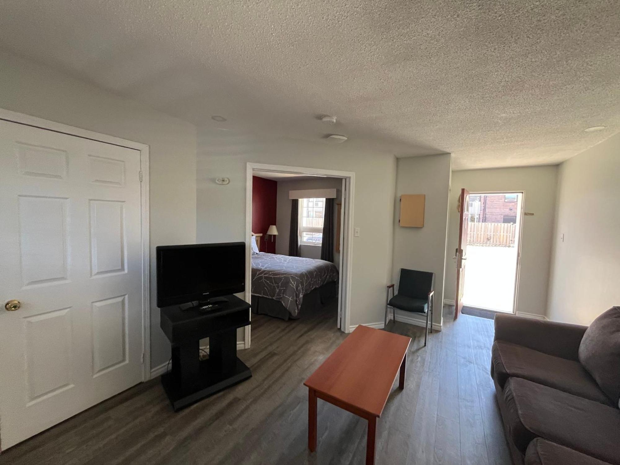 Lakeshore Suites North Bay Extérieur photo