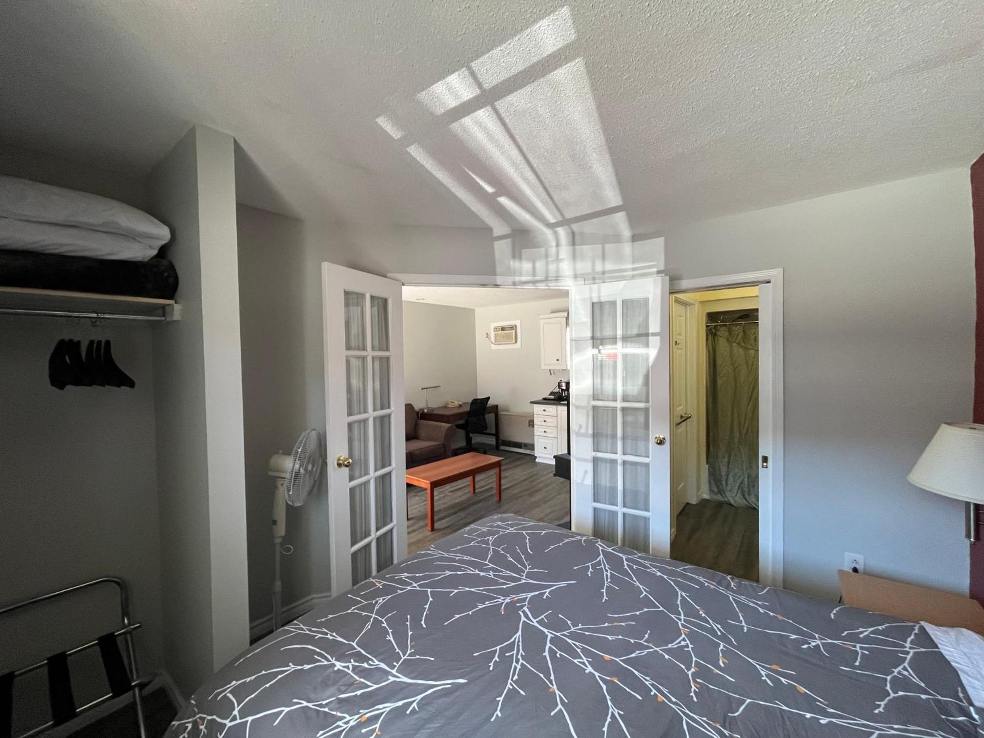Lakeshore Suites North Bay Extérieur photo